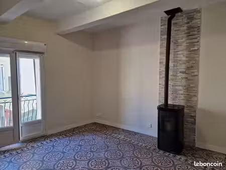 maison 81 m² – 3 chambres – adissan