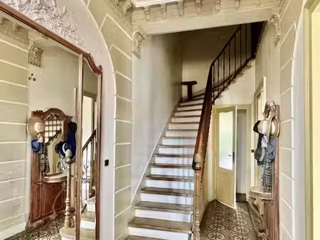 maison 7 pièces 220 m²