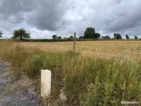 terrain 571 m² la baconniere