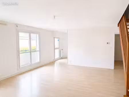 appartement 4 pièces 90 m²