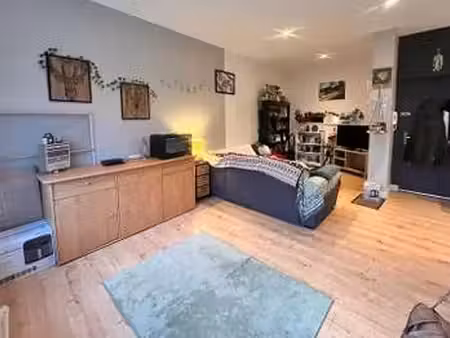 location appartement 2 pièces à lorient (56100) : à louer 2 pièces / 44m² lorient