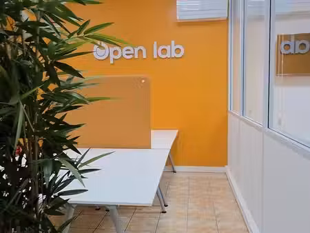 bureau / poste de travail à louer - centre-ville de béziers