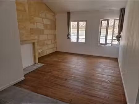 t2 (41.5m2) + garage privatif (31m2)