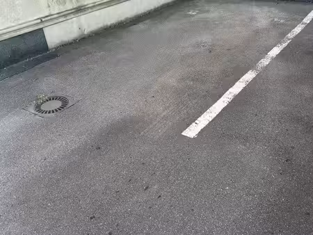 place parking dans résidence 54 avenue foch nancy