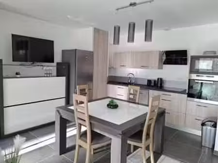 location appartement 2 pièces à pontorson (50170) : à louer 2 pièces / 37m² pontorson