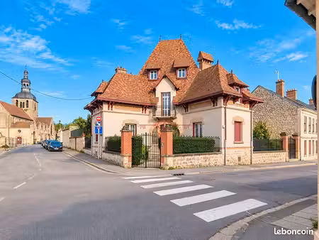 maison 5 pièces 143 m²