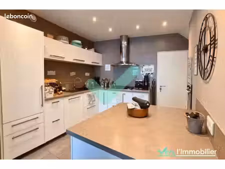 inconnu 314 m² épernay