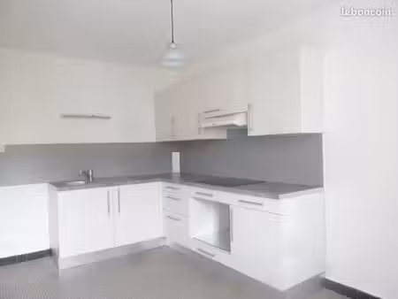 appartement 1 pièce 40 m²