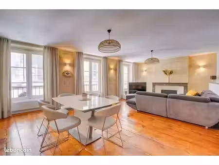 appartement 70m2 bordeaux camille jullian