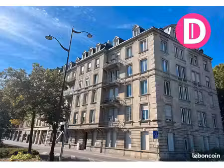 appartement 4 pièces 97 m²