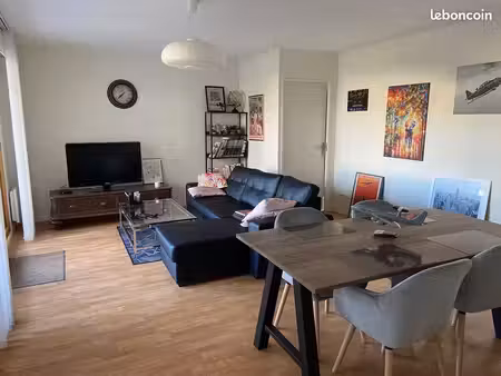 appartement 3 pièces 74 m²