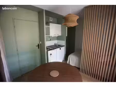 studio meublé rénové centre vannes