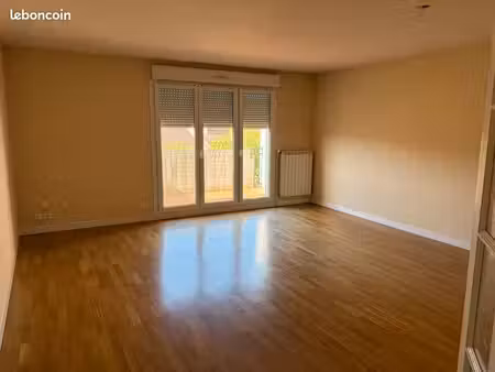 vends bel appartement f3/f4 à villers les nancy