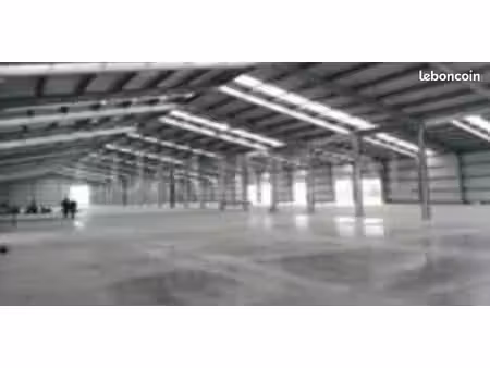 hangar 120m2 wattrelos