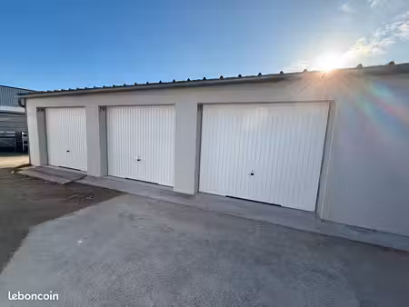 ? location de box sécurisés