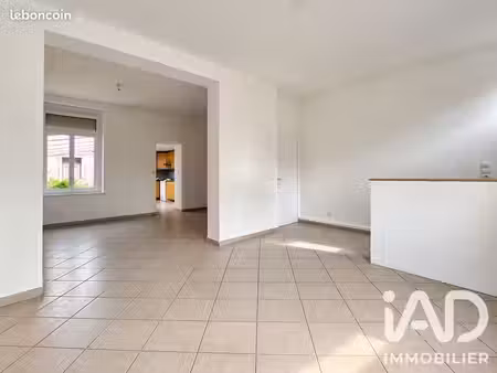maison 3 pièces 82 m²