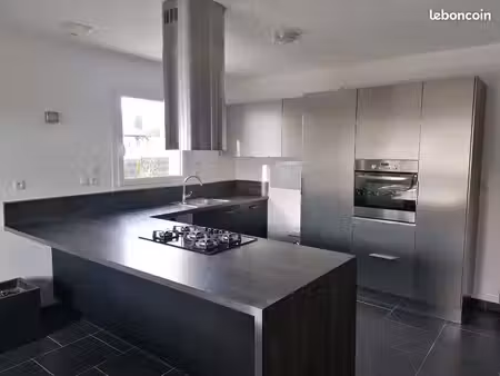 vends pavillon de plain pied