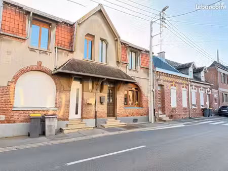 maison 7 pièces 140 m²