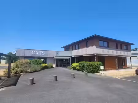 local  salle de soins