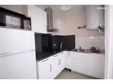 studio 1 pièce 33 m²