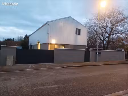 local d’activité / entrepôt 170 m² – mérignac (33) sans frais d’agence – location directe 