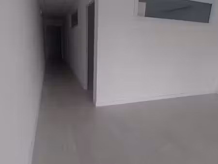 local commercial 60 m² audenge