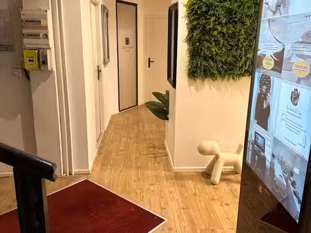 local commercial