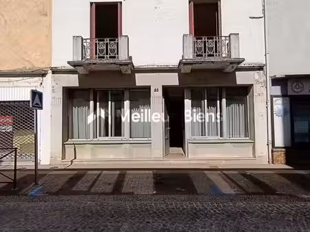 maison 6 pièces 186 m²