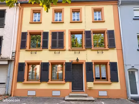 maison 5 pièces 155 m²