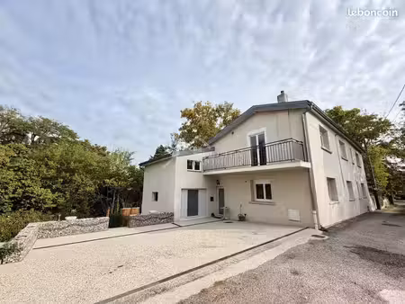 maison 6 pièces 130 m²