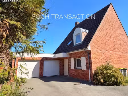 belle maison individuelle  spacieuse et lumineuse  double garage