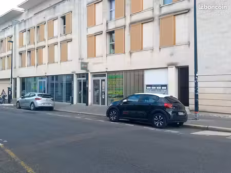 bureaux 299 m² bordeaux