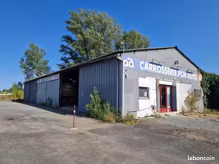 local industriel 405 m²