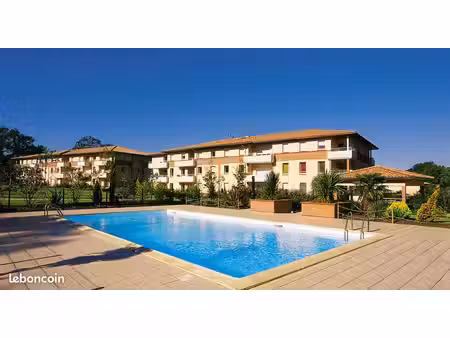 superbe t3 rénové 61m² - résidence avec piscine - carquefou
