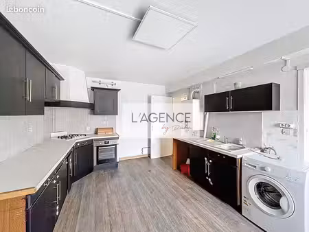 duplex 4 pièces 93 m²