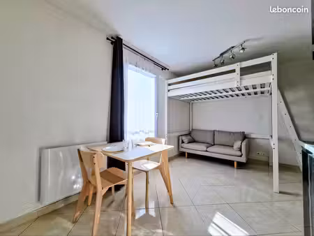 studio meublé rue fouré disponible immédiatement