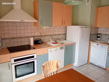 appartement t3 avec terrasse + cave + parking privé