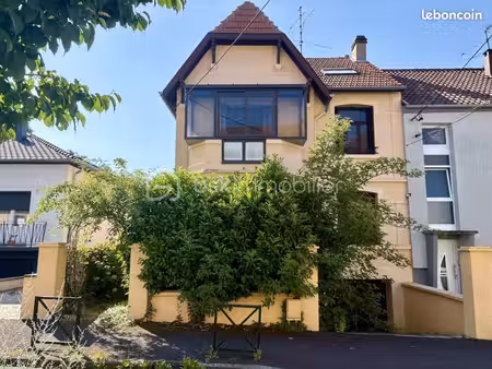 maison 5 pièces 135 m²