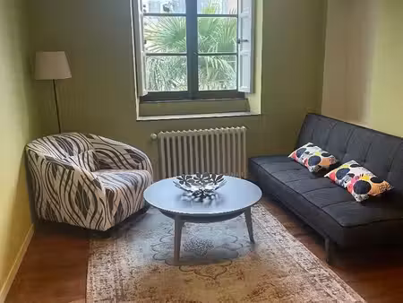 t2 meublé laval centre-ville 34m² libre décembre