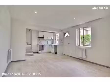 maison 2 pièces 56 m²