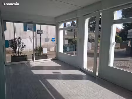local commercial à louer