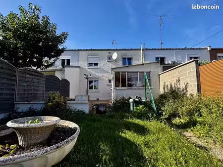 maison 7 pièces 94 m²