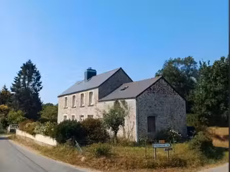 maison de campagne en pierre