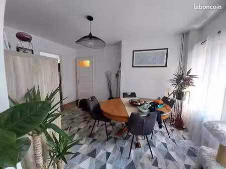 appartement 2 pièces 65 m²