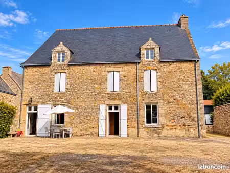 propriété 5 pièces 155 m²