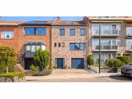 maison à vendre à woluwe-saint-pierre pour € 1.100.000 avec 6 chambres à coucher