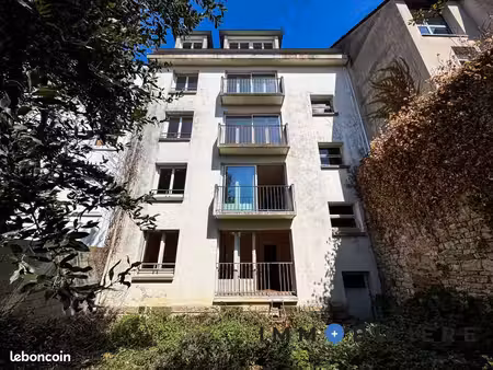 immeuble 382 m² lorient
