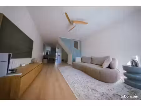 maison entièrement rénovée à neuf (80 m²) – 3 chambres  jardin – dpe c