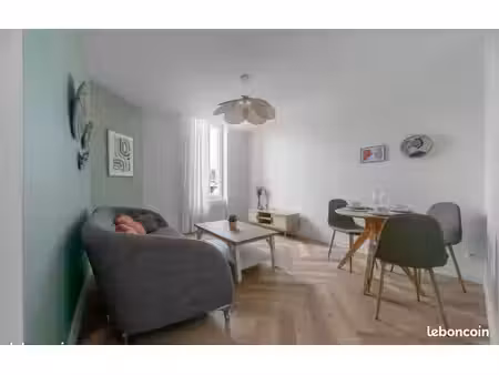 beau t2 meublé 37m²