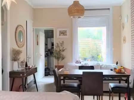 maison 62m avec cours